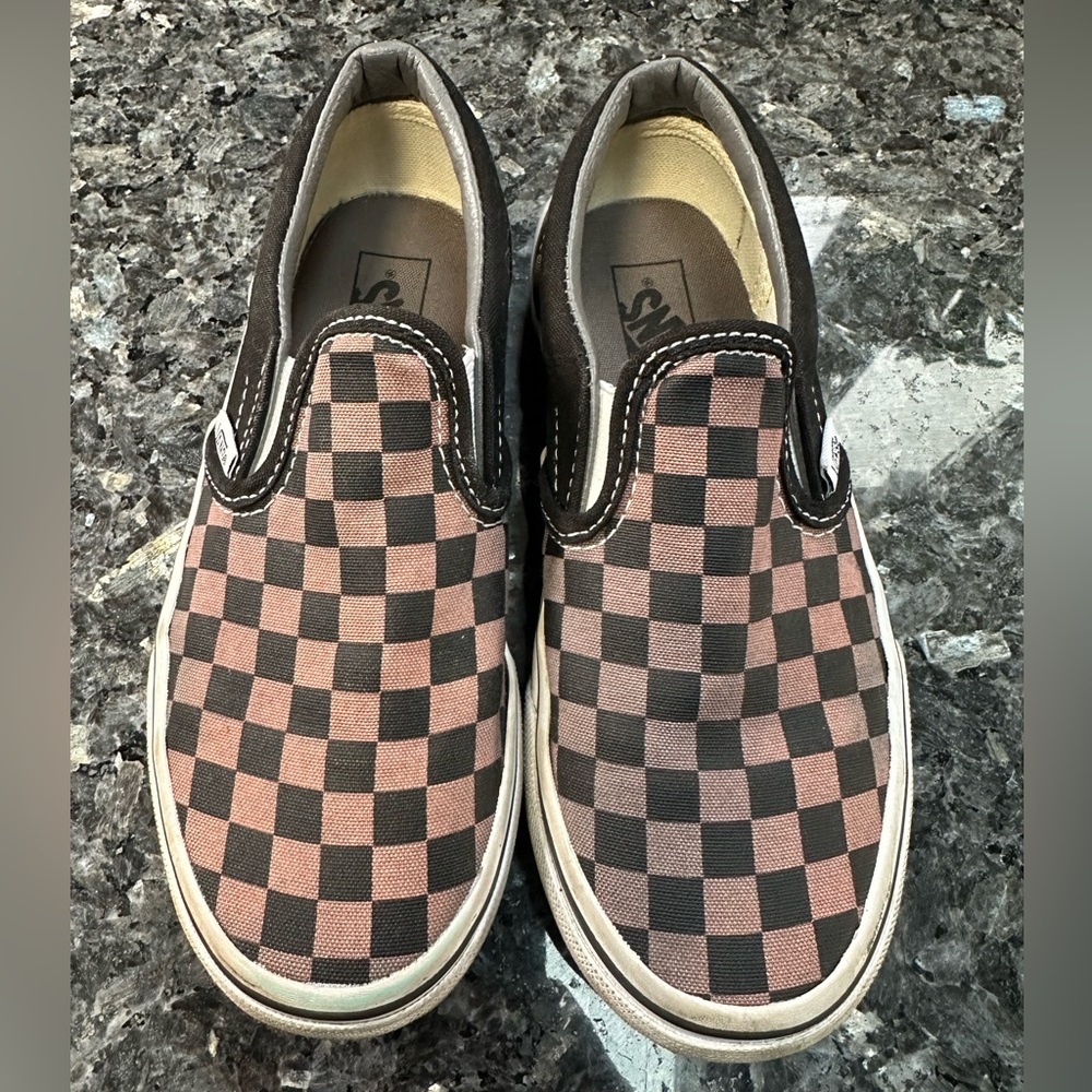 Vans Kids Youth Classic Low Top Checkered Slip-On Shoes Brown Taupe Size 1.5